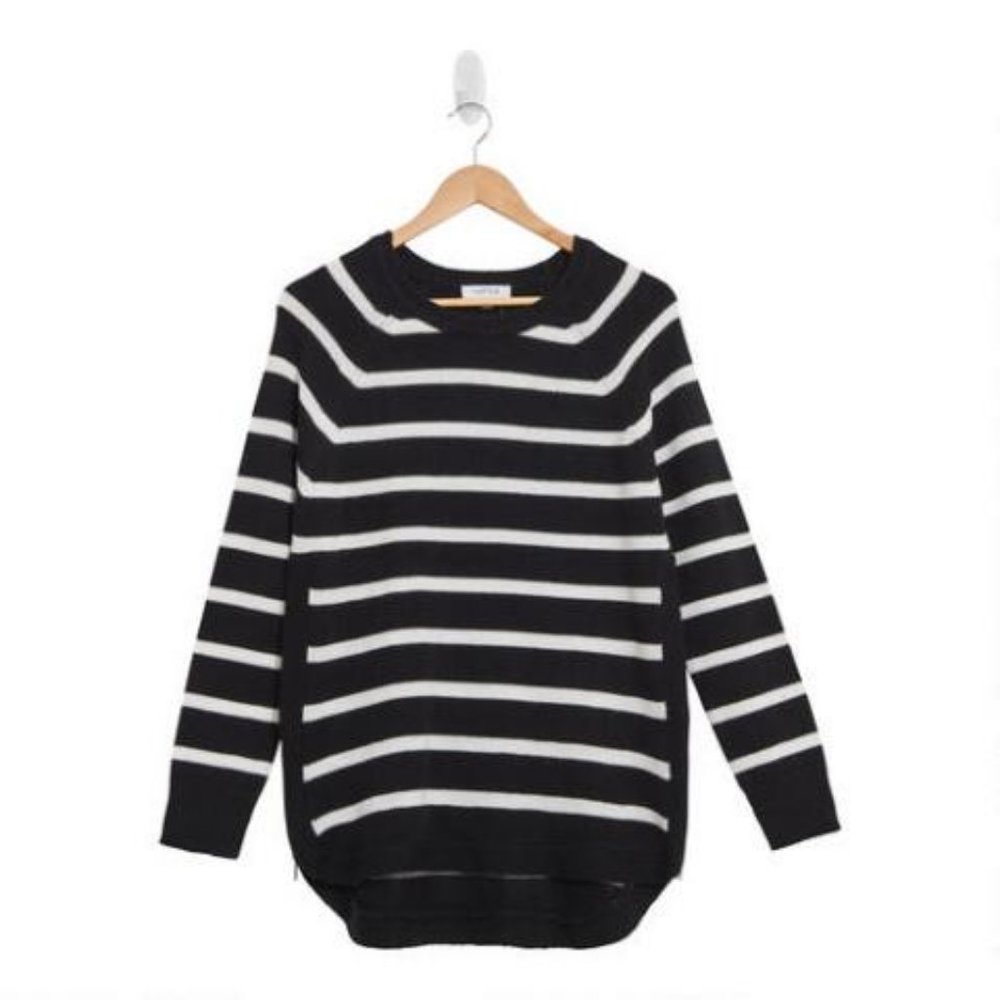 SALE!! Sweater with side zipper NWT 3X